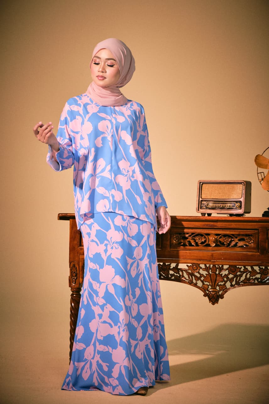 Zulla Mermaid Skirt - Blue/Pink Floral - Image 1