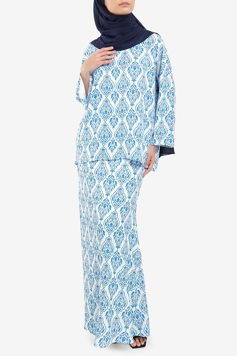 Zulla Mermaid Skirt - Cream/Blue Damask - Image 3