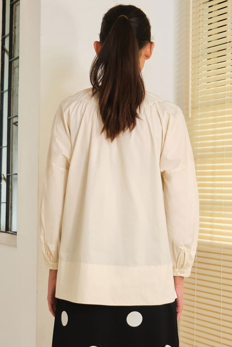 Daliah Drop Shoulder Blouse - Oatmilk - Image 4