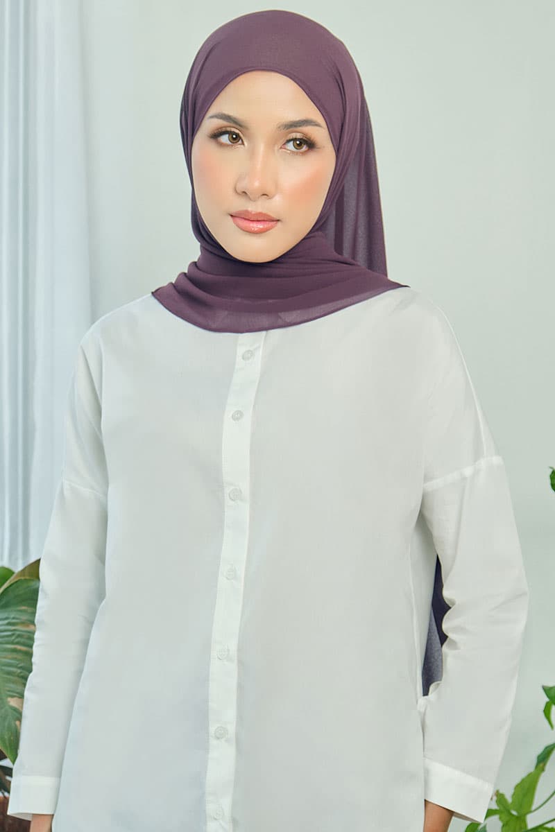 Aida Chiffon Tudung Headscarf - Elderberry - Image 1