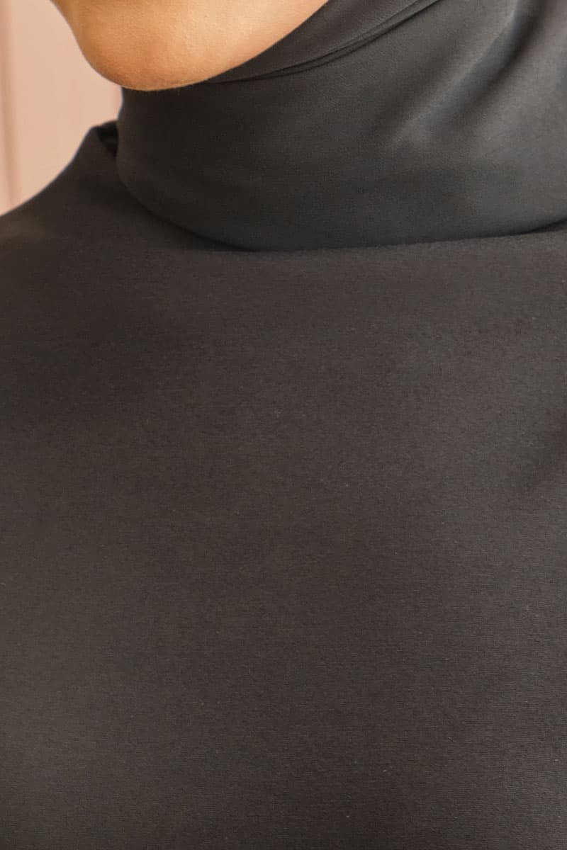 Denali High Neck Blouse 2.0 - Black - Image 5