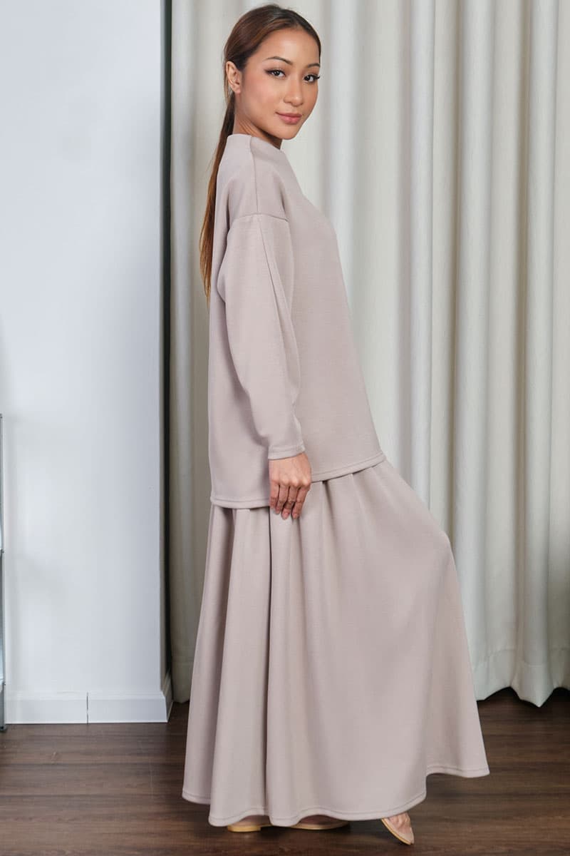 Denali High Neck Blouse 2.0 - Pale Oak - Image 3