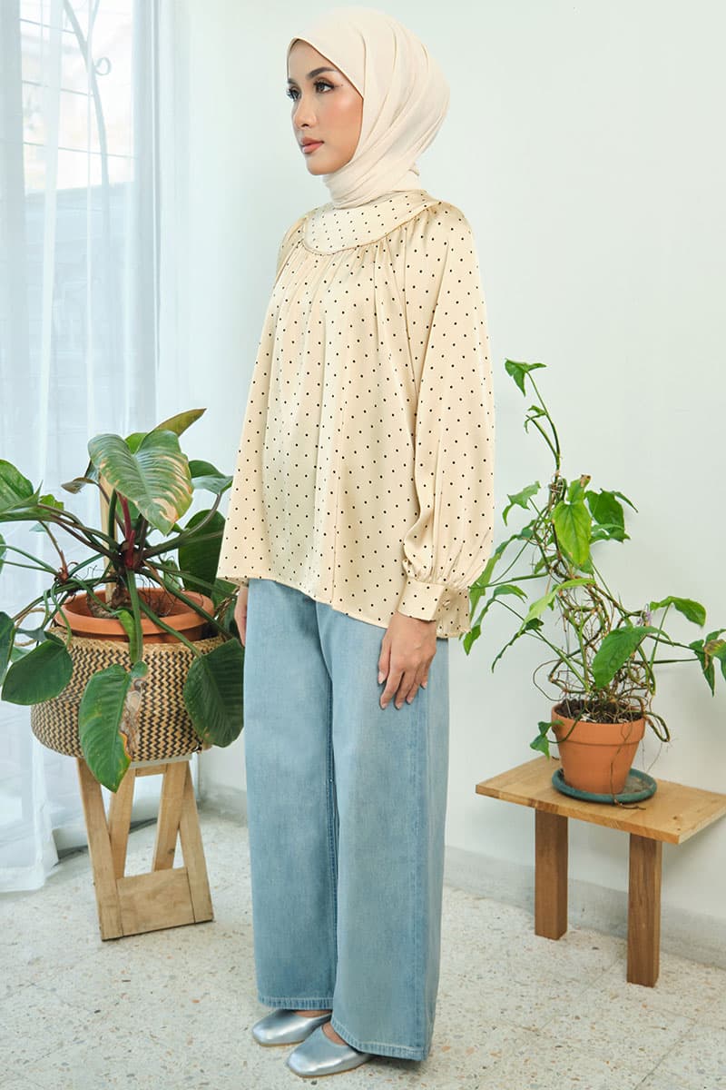 Bradley Flared Blouse - Beige Polka - Image 3