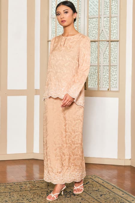 Nindita Blouse & Skirt - Almond
