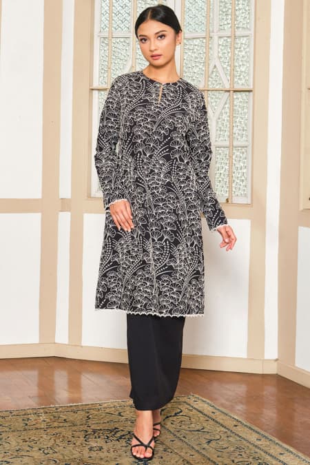 COTTON Qhamyra Blouse & Skirt - Black