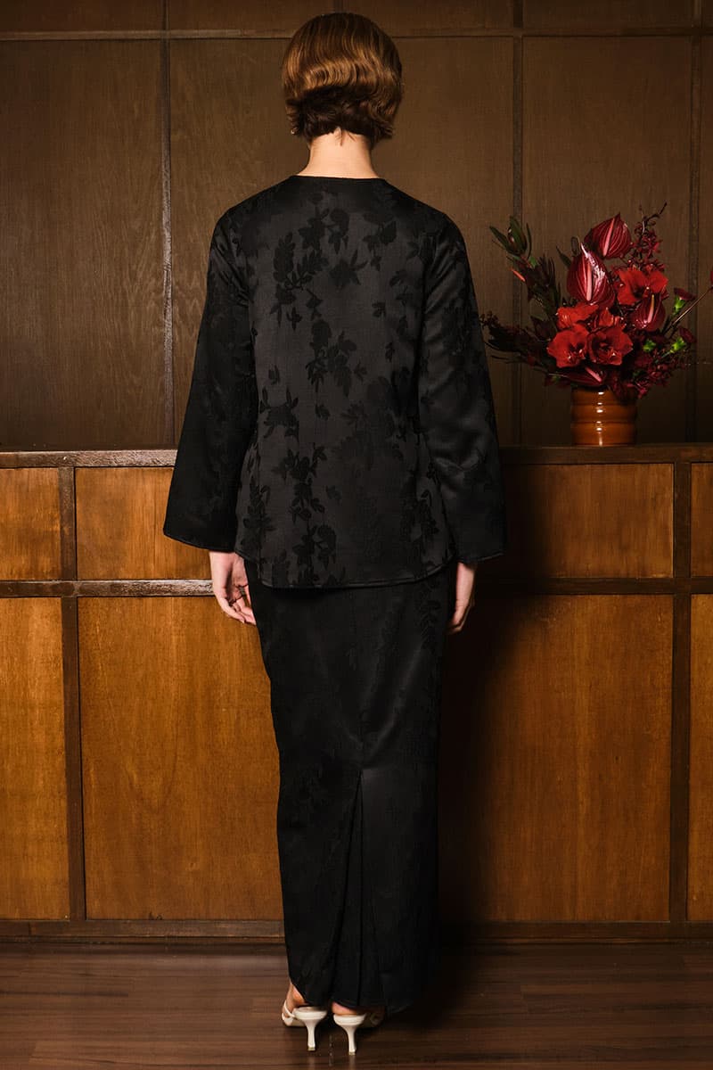 Jelita Blouse & Skirt - Black - Image 4