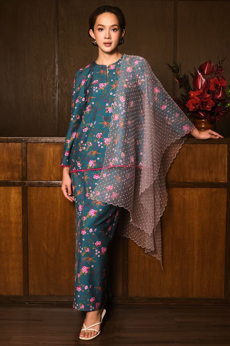 Andalan Blouse & Skirt - Emerald Print - Image 1