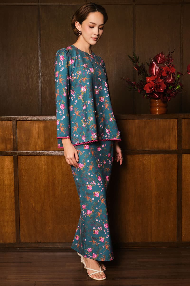 Andalan Blouse & Skirt - Emerald Print - Image 3