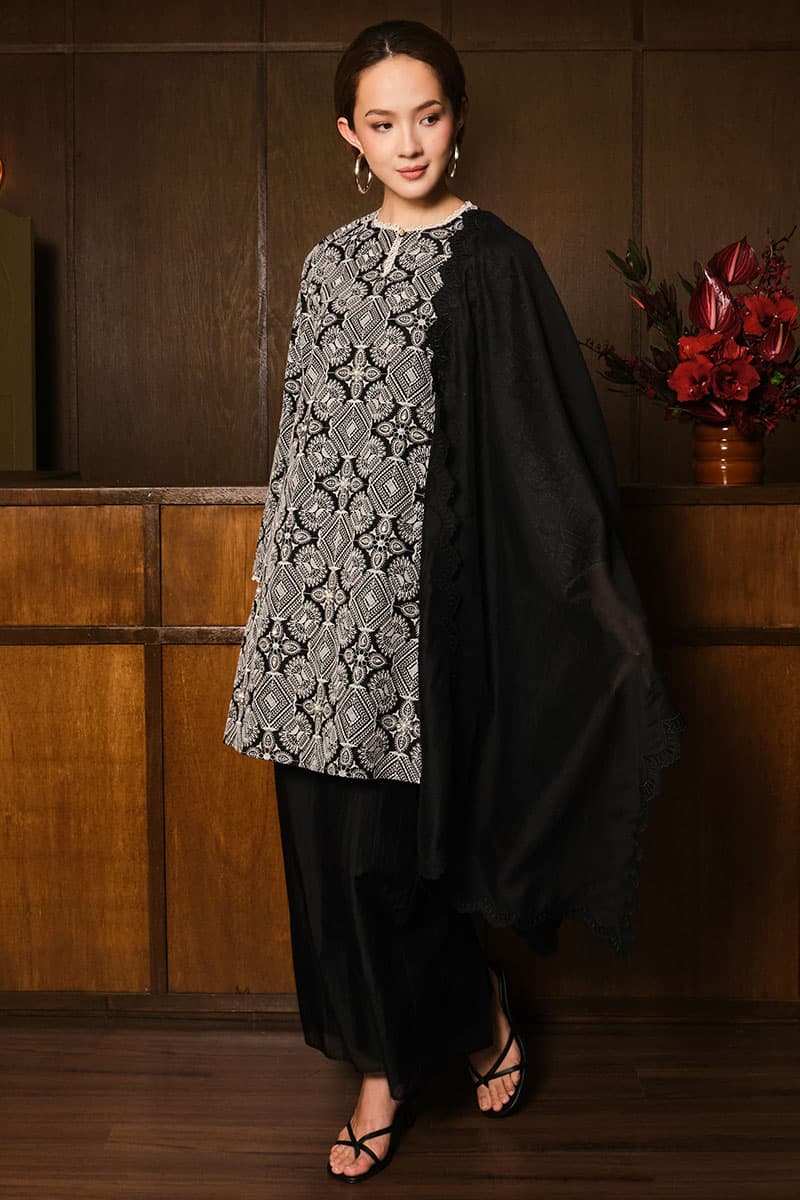 Mahendra Blouse & Skirt - Black - Image 1