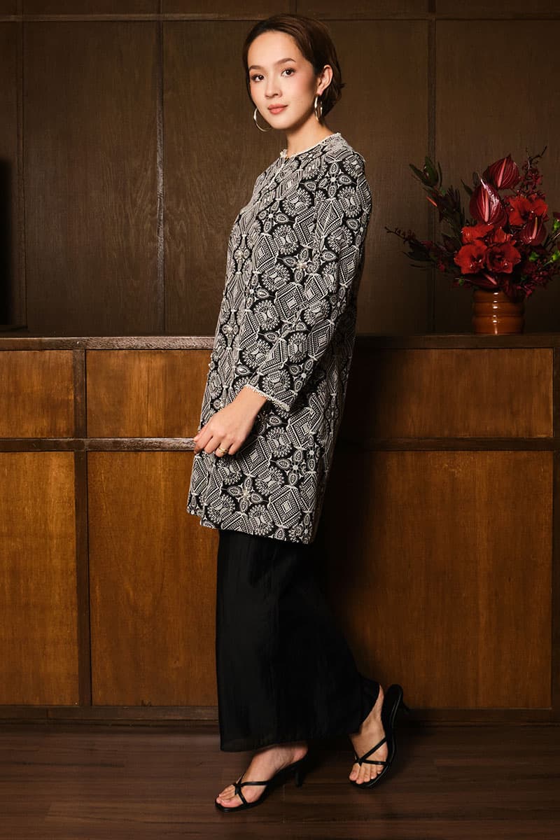 Mahendra Blouse & Skirt - Black - Image 3