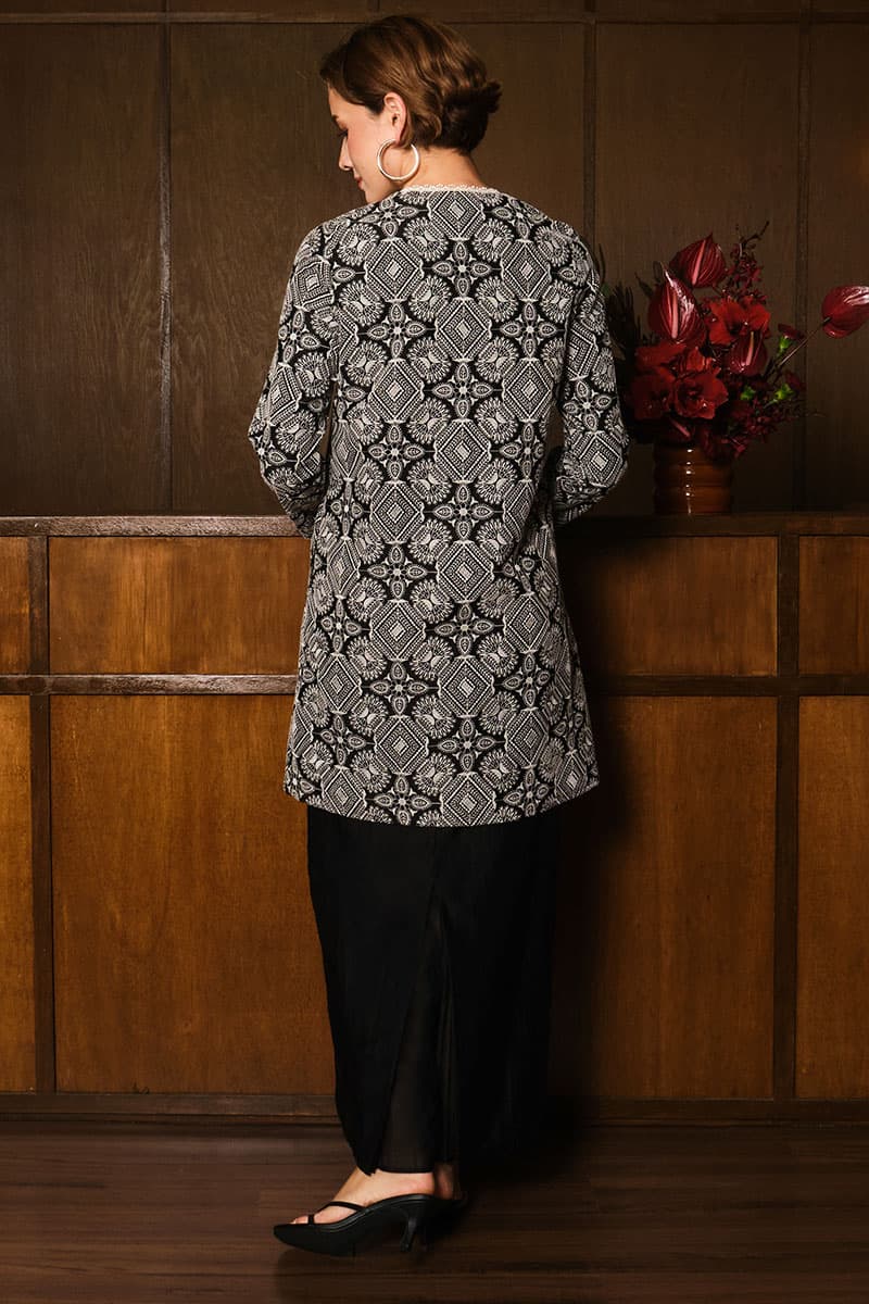 Mahendra Blouse & Skirt - Black - Image 4