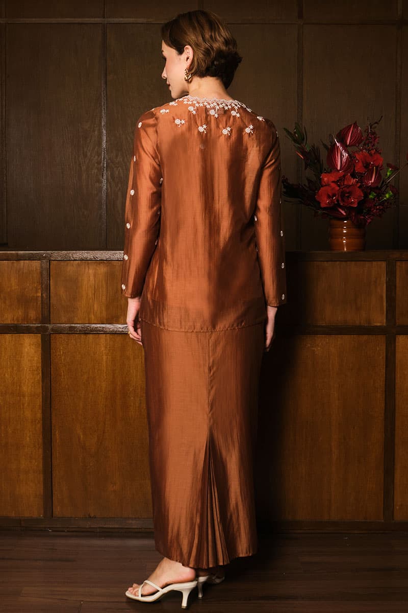 Nawildra Blouse & Skirt - Cinnamon - Image 4