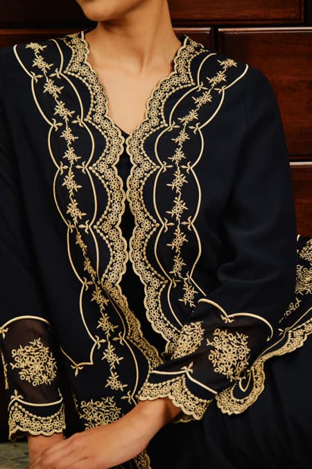 Santubong Blouse & Skirt - Black