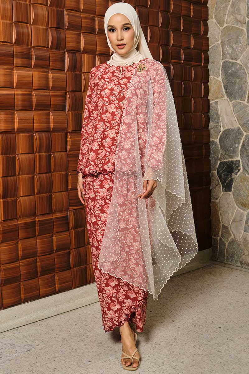 COTTON Dewani Blouse & Skirt - Red/Beige - Image 1