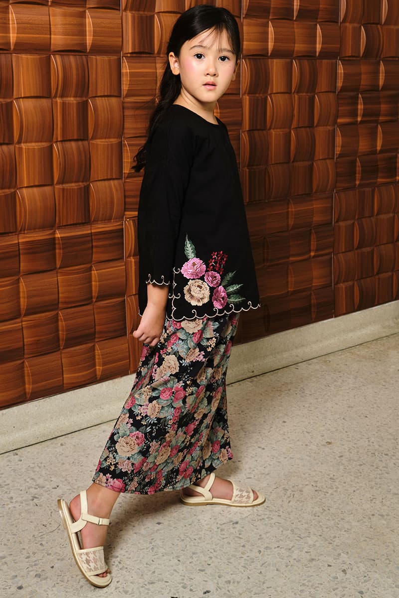 KIDS Khawla Set - Black - Image 3