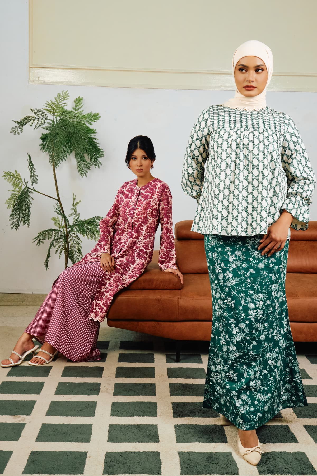 COTTON Sulastri Blouse & Skirt - Deep Forest - Image 8