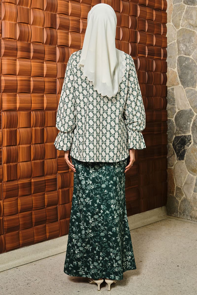 COTTON Sulastri Blouse & Skirt - Deep Forest - Image 4