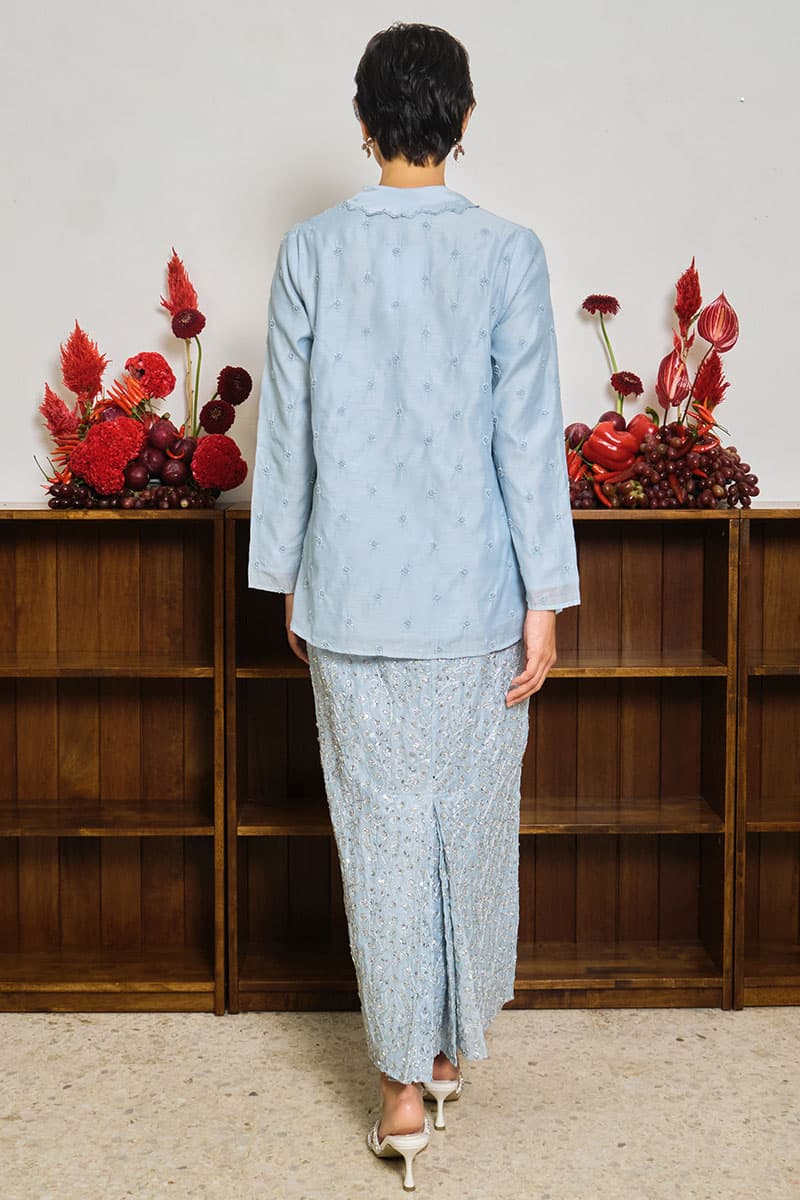 PRE-ORDER COTTON Ranindra Blouse & Skirt - Powder Blue - Image 4