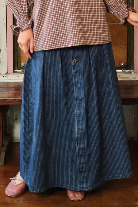 Leo Pleated Denim Skirt - Dark Wash