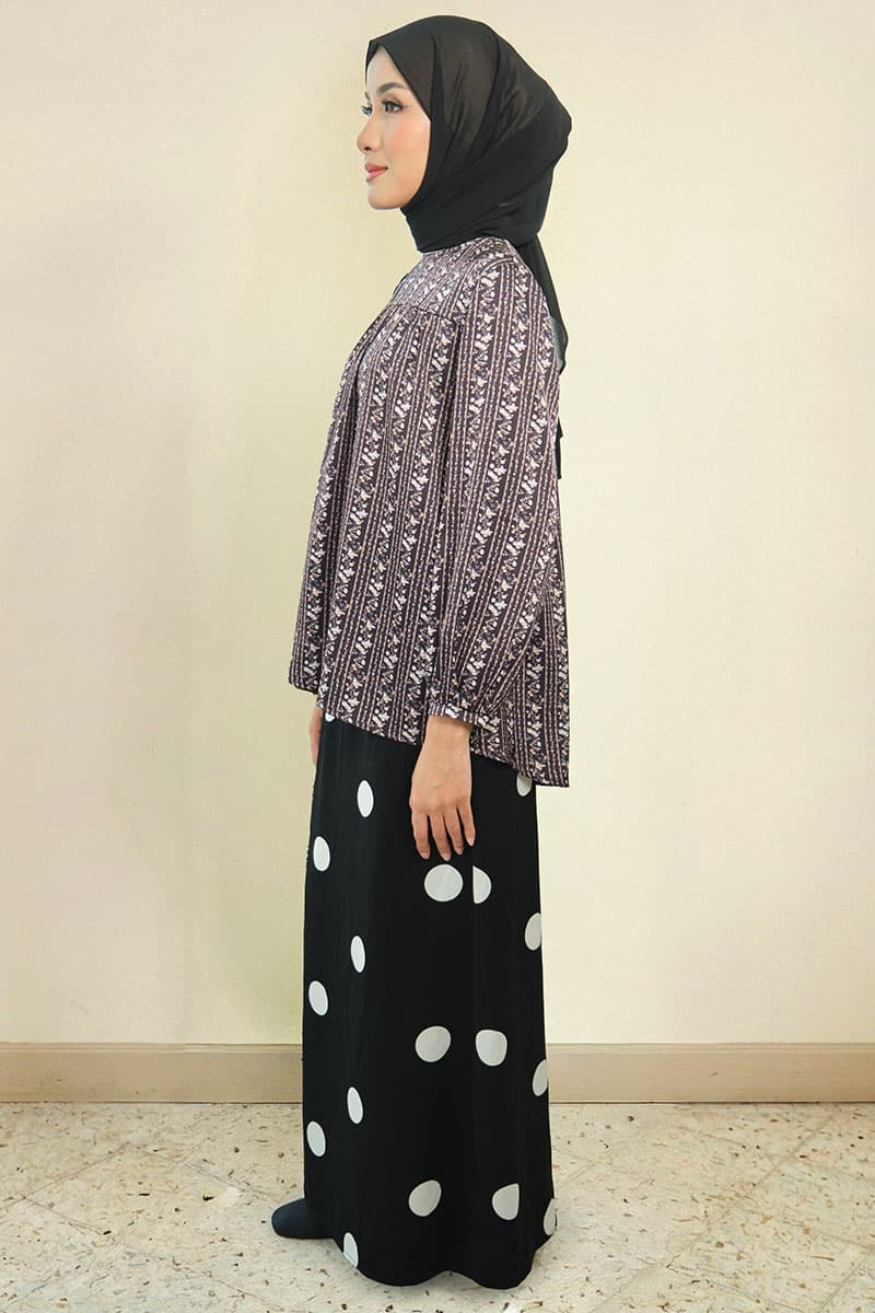 Mark Flared Satin Blouse - Black Floral - Image 3