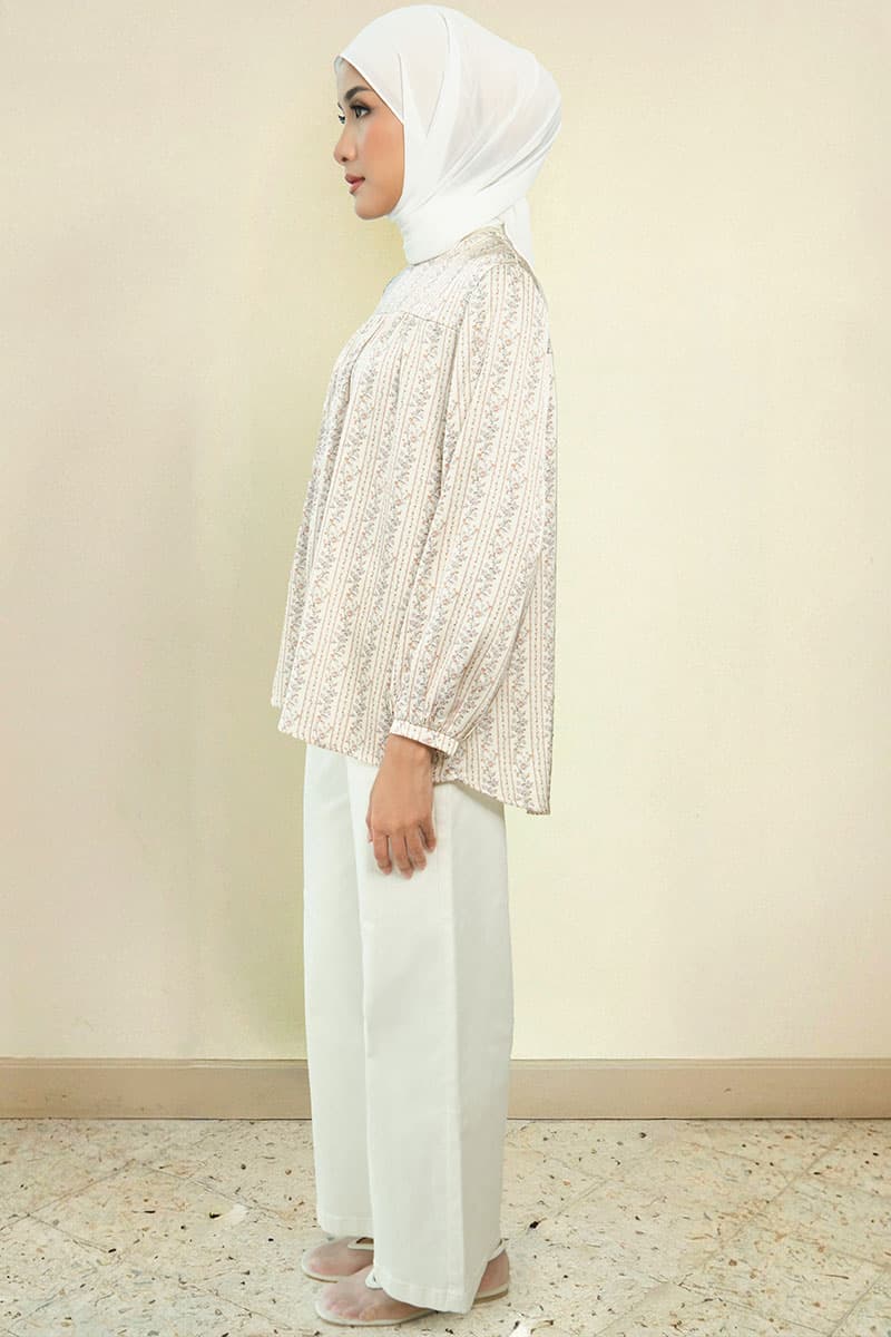 Mark Flared Satin Blouse - Beige Floral - Image 3