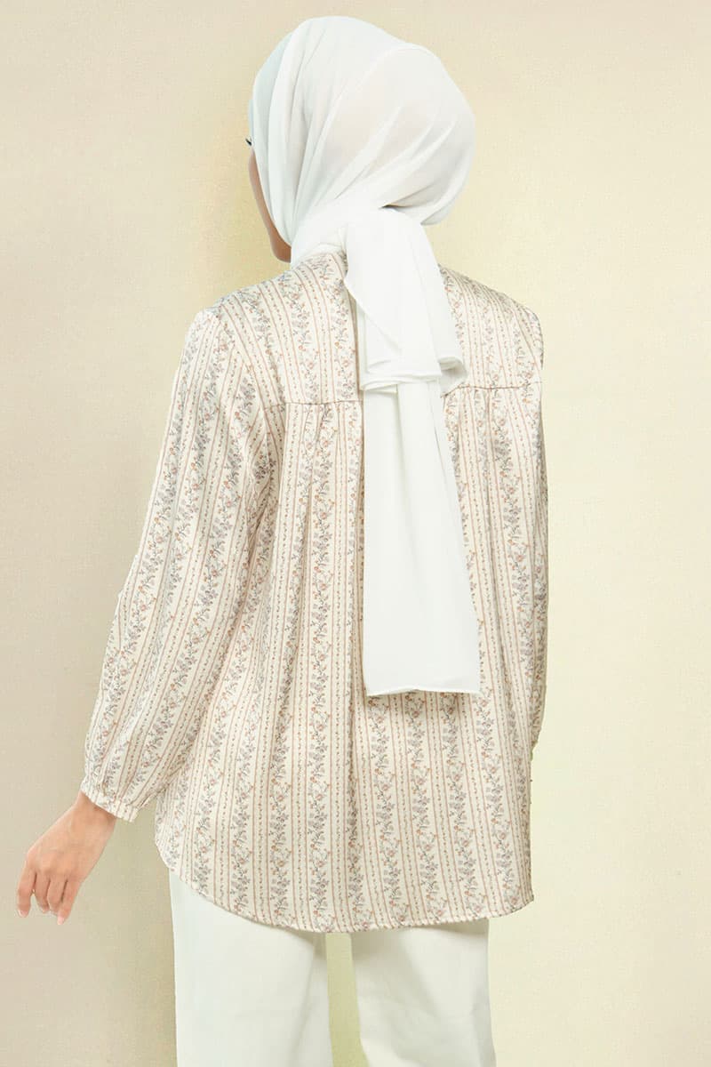 Mark Flared Satin Blouse - Beige Floral - Image 4