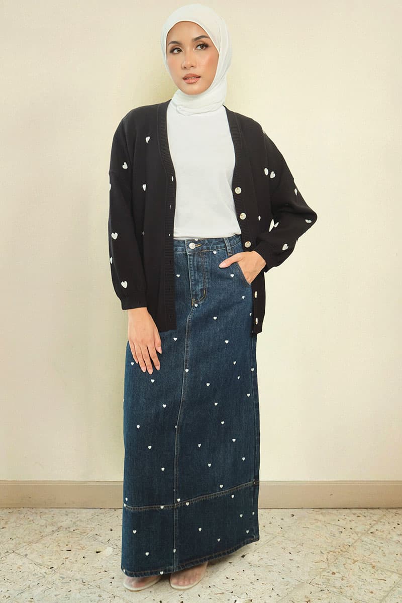 Camelia Drop-Shoulder Cardigan - Black - Image 5