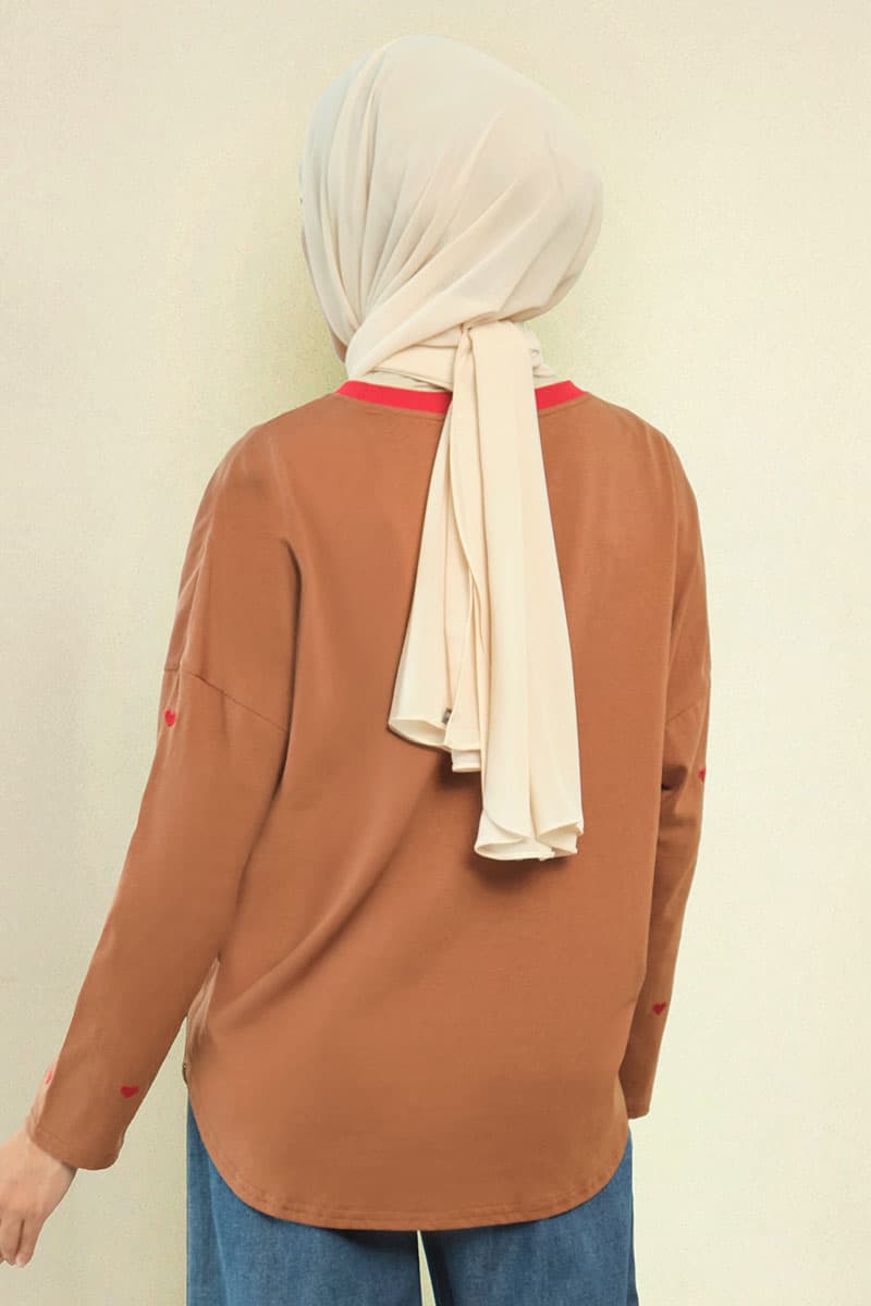Soffia Round Neck Tee - Brownie - Image 4