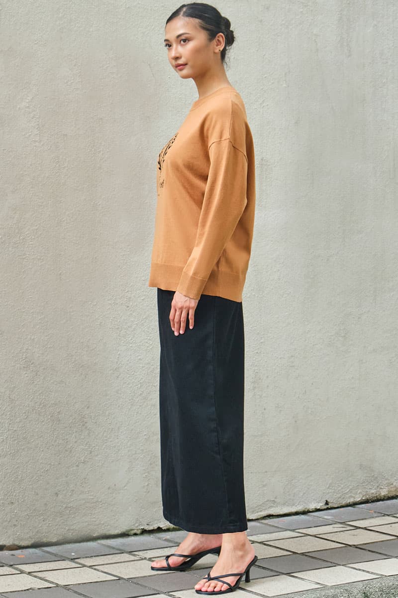 COTTON Castle A-Line Denim Skirt - Black - Image 3