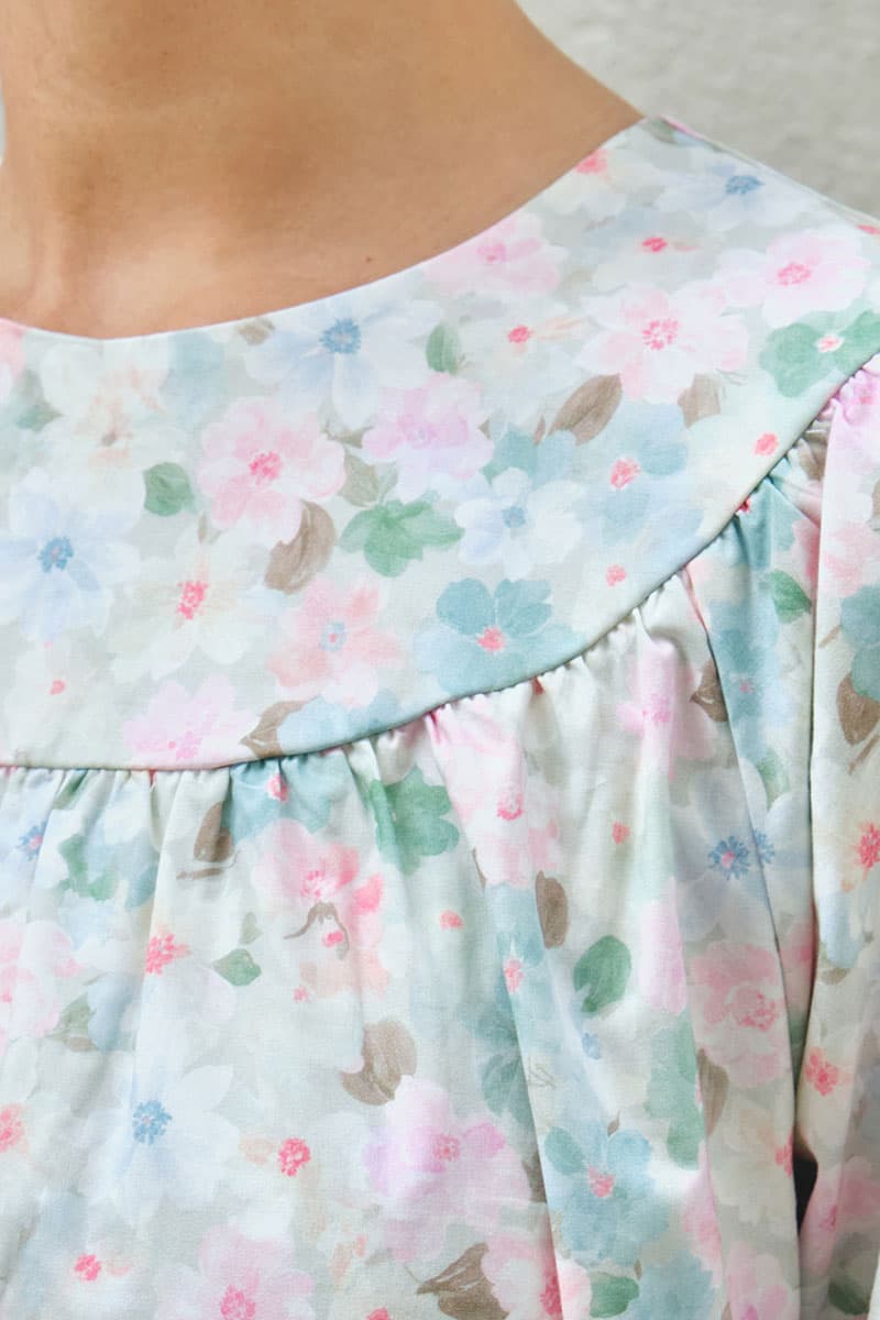 Valley Raglan Sleeve Blouse - Aloe/Pink Floral - Image 5