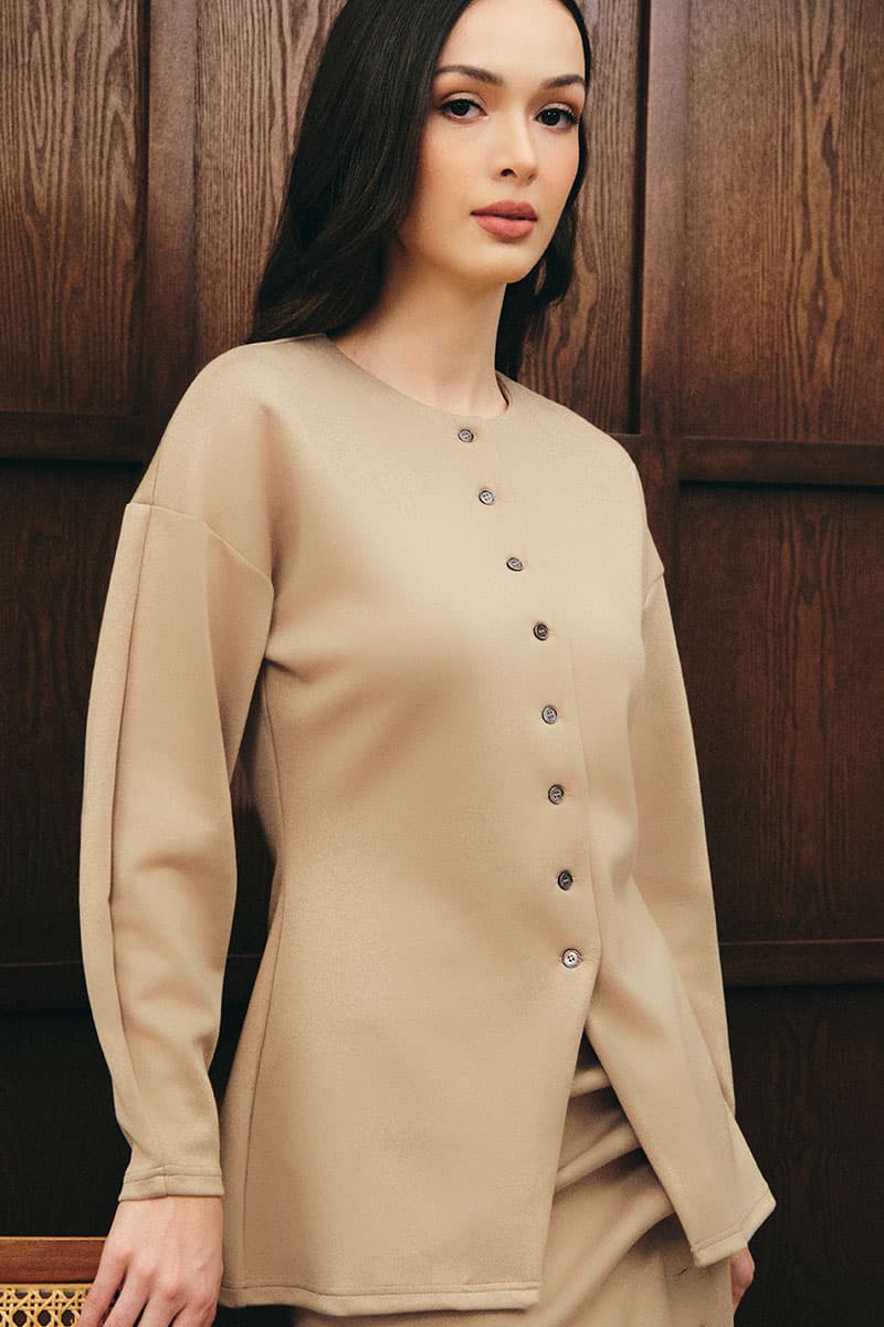 Elm Front Button Blouse - Camel - Image 1