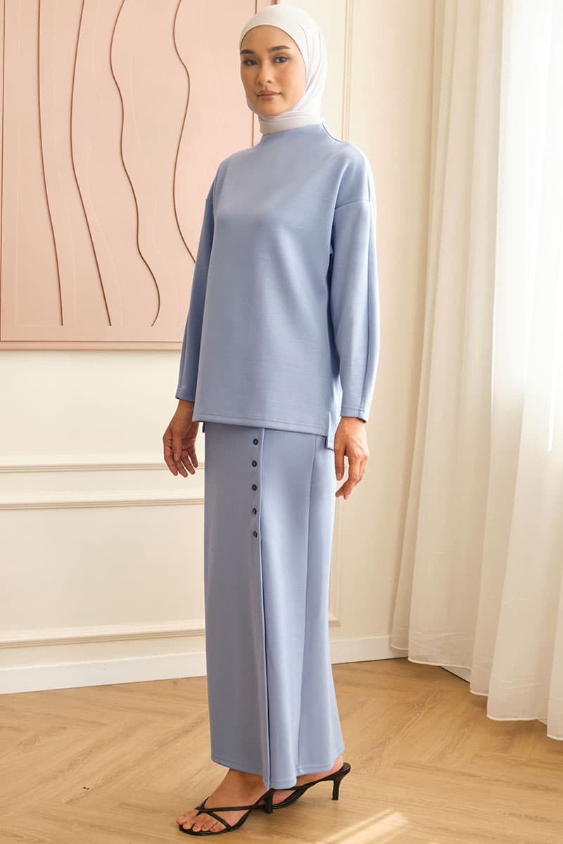 Denali High Neck Blouse 2.0 - Blue Bell - Image 3