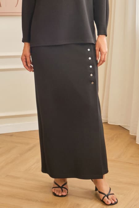 Leeder Button Slit Skirt - Black