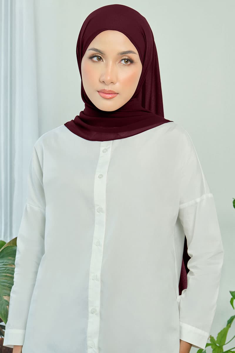 Aida Chiffon Tudung Headscarf - Burgundy - Image 1